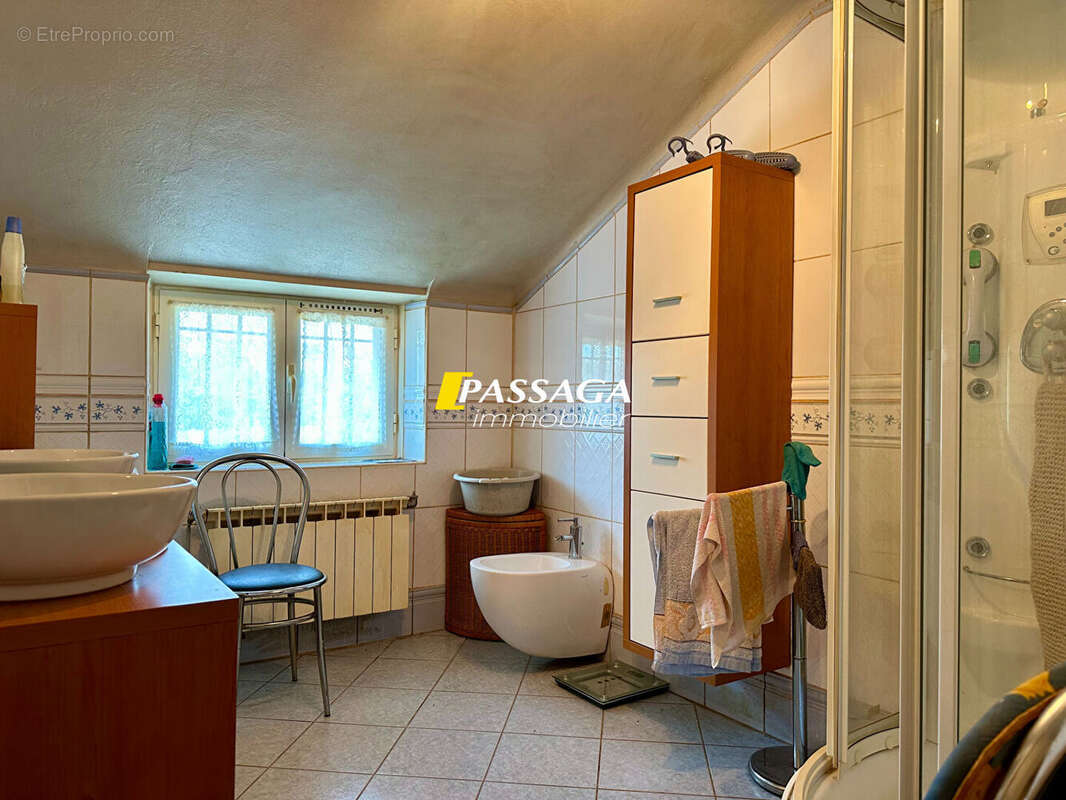 Maison à SEVERAC-LE-CHATEAU