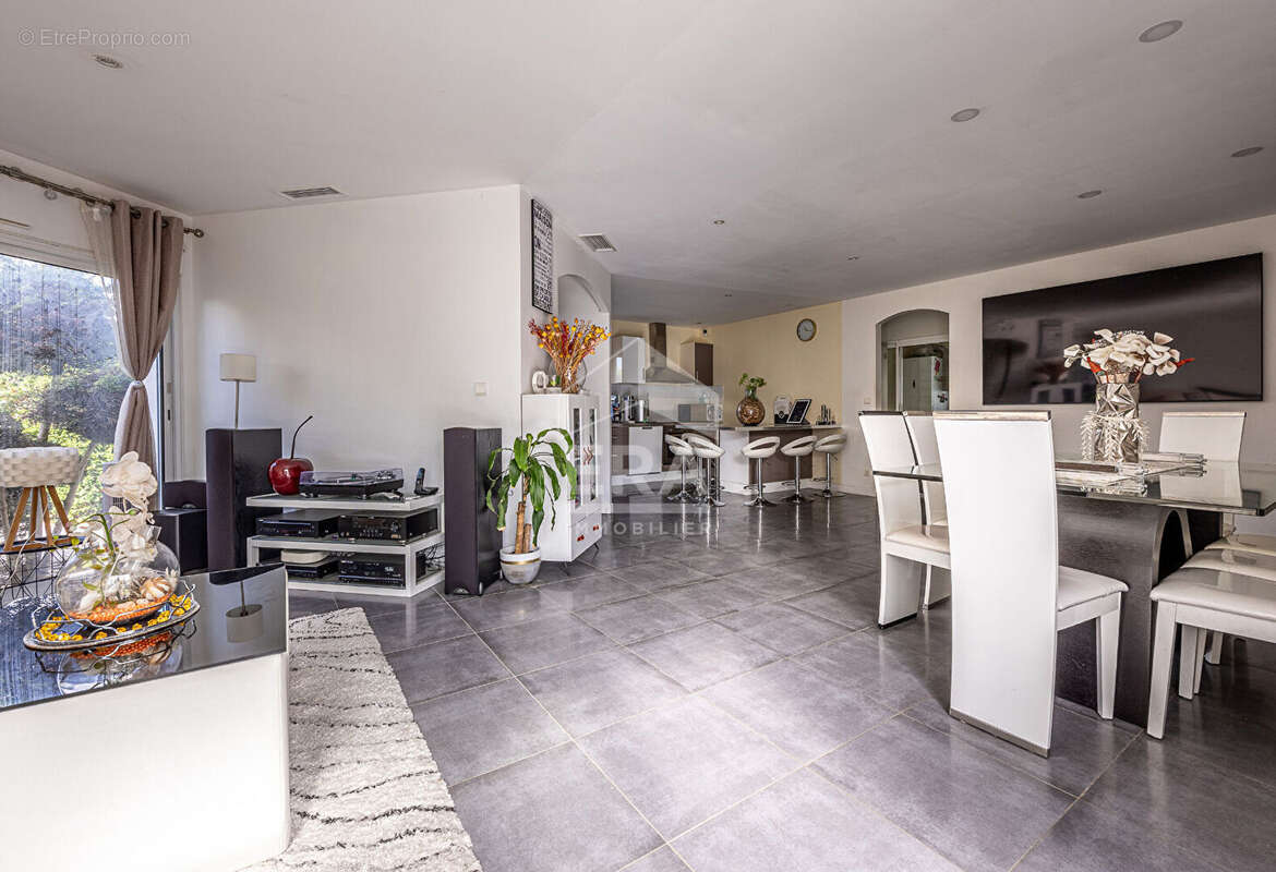 Maison à PUILBOREAU