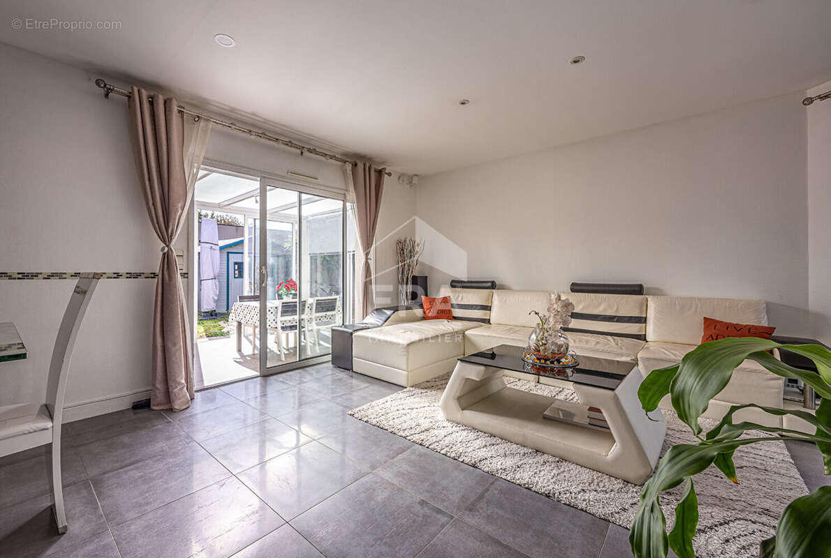 Maison à PUILBOREAU