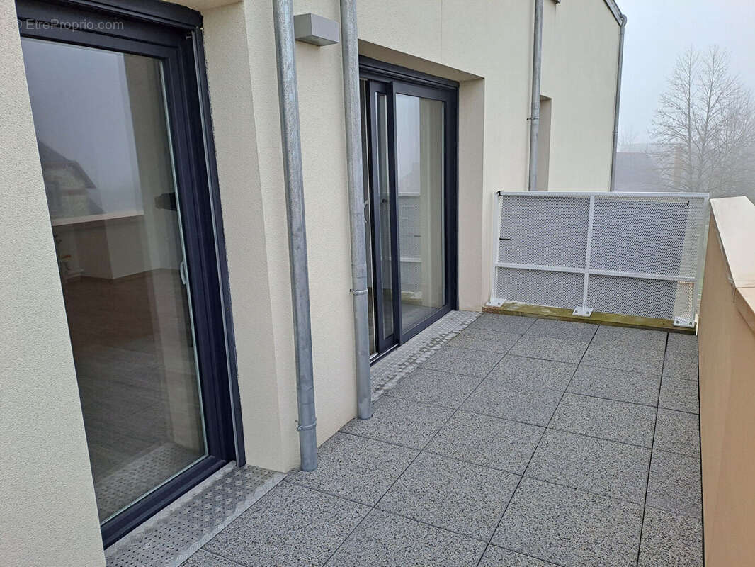 Appartement à CHEVAIGNE