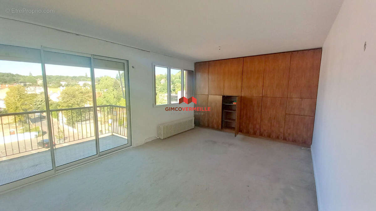 Appartement à VAUCRESSON