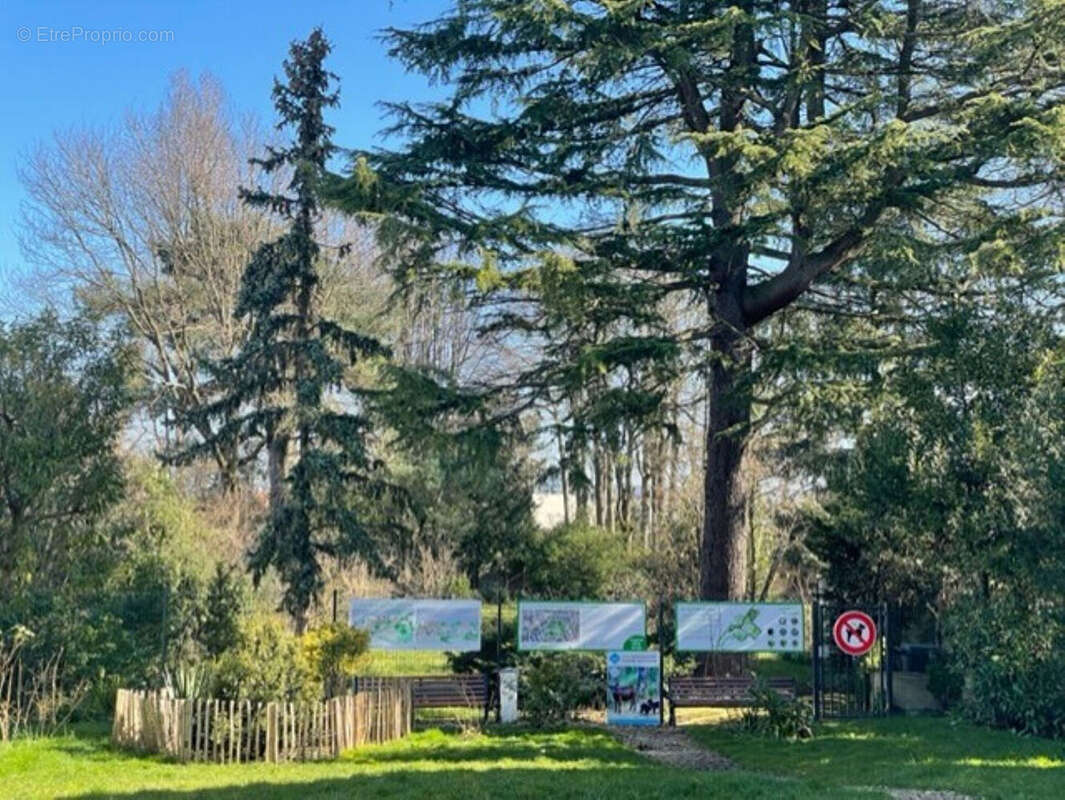 Appartement à LIMEIL-BREVANNES