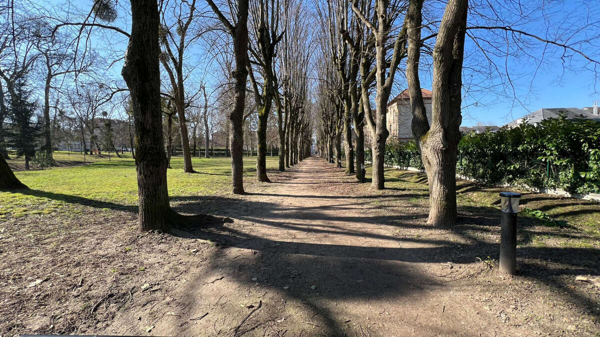 Appartement à LIMEIL-BREVANNES