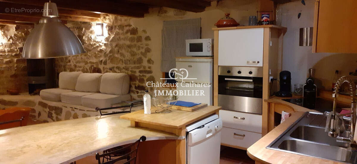 Maison à CUBIERES-SUR-CINOBLE