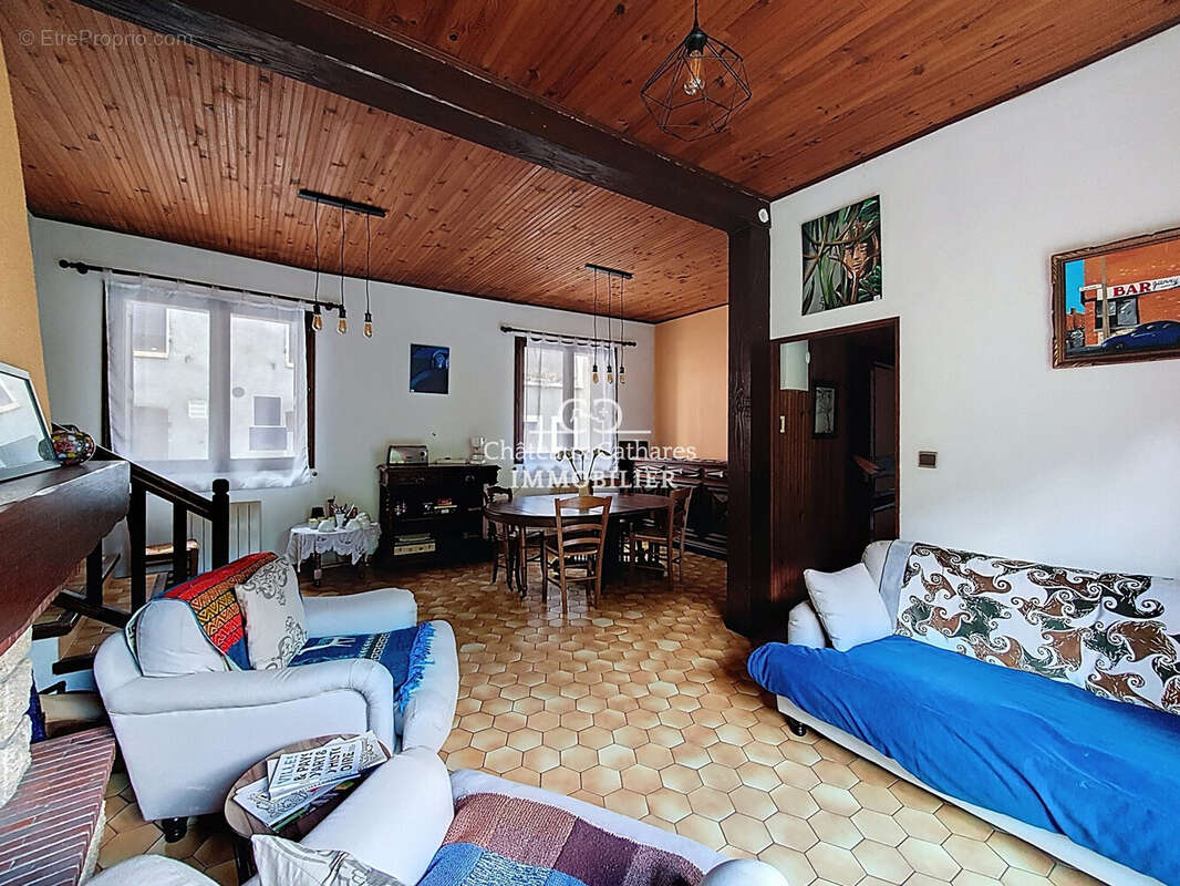 Maison à PUILAURENS