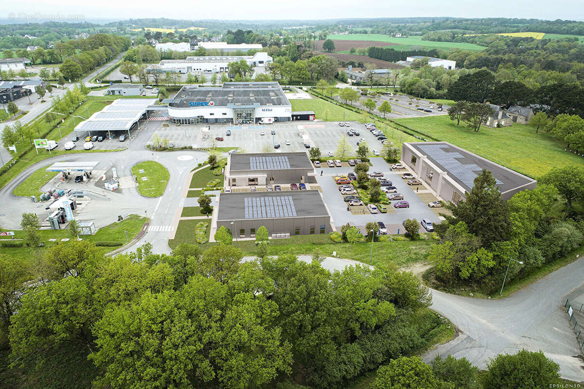 Commerce à SAINT-MARCEL