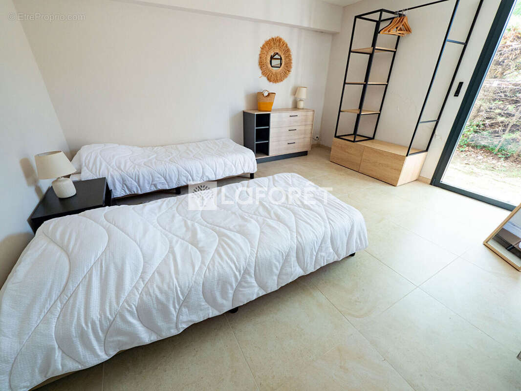 Maison à LAROQUE-DES-ALBERES