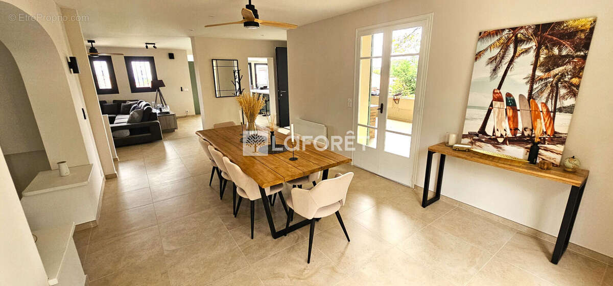 Maison à LAROQUE-DES-ALBERES