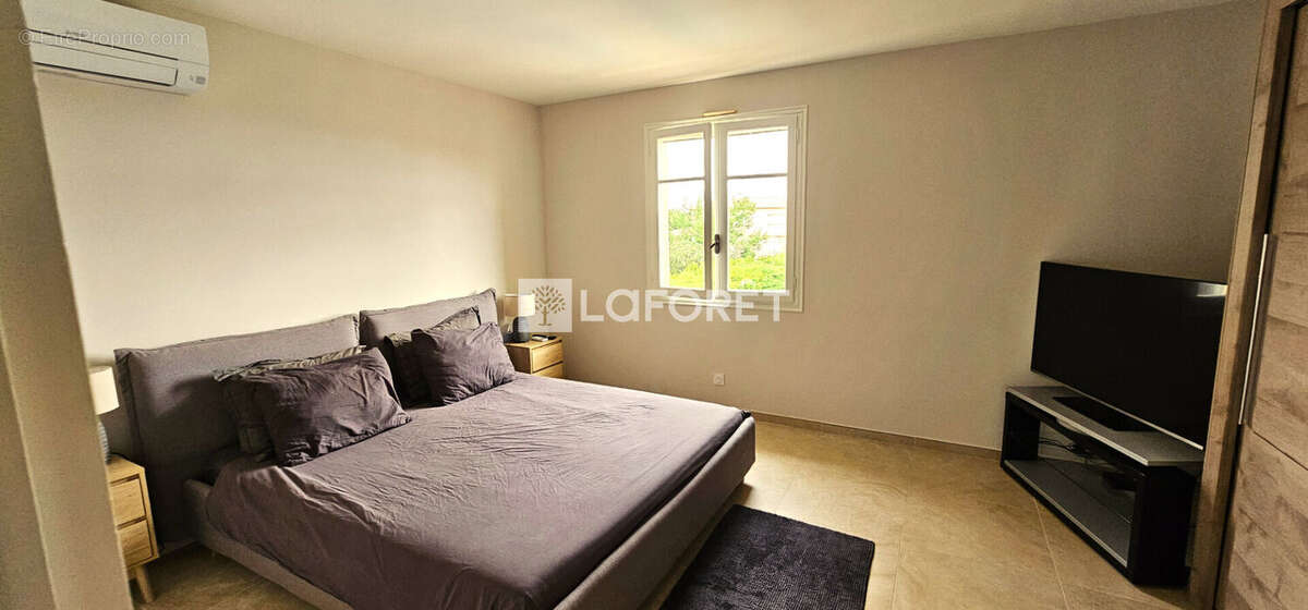 Maison à LAROQUE-DES-ALBERES