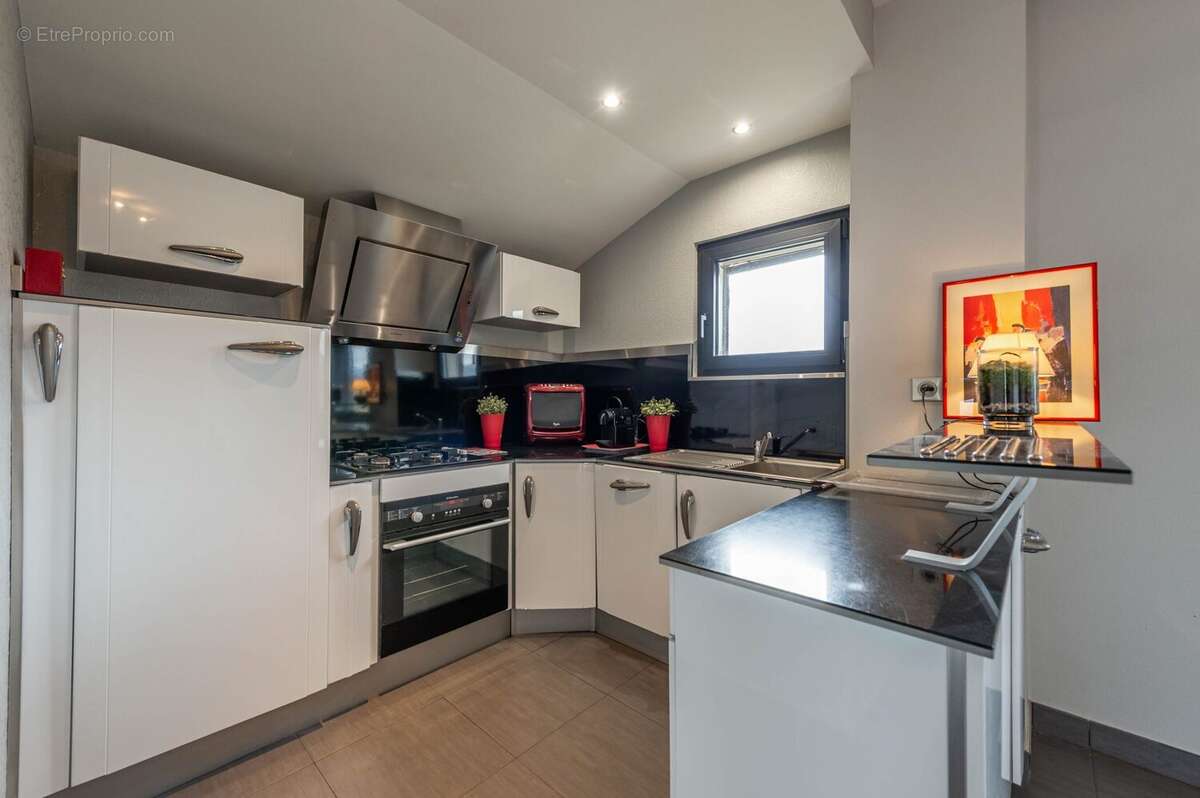 Appartement à SAINT-JORIOZ