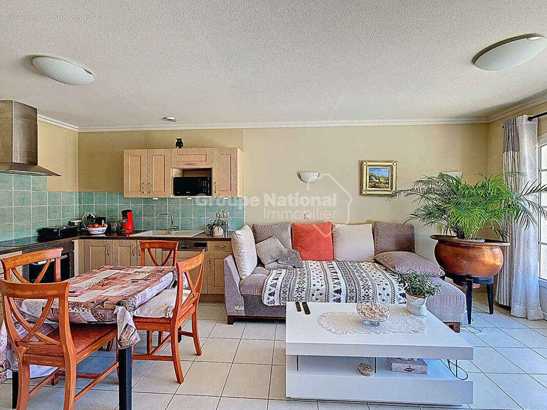 Appartement à CALLIAN