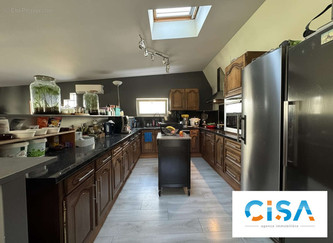 Maison à VERNEUIL-EN-HALATTE