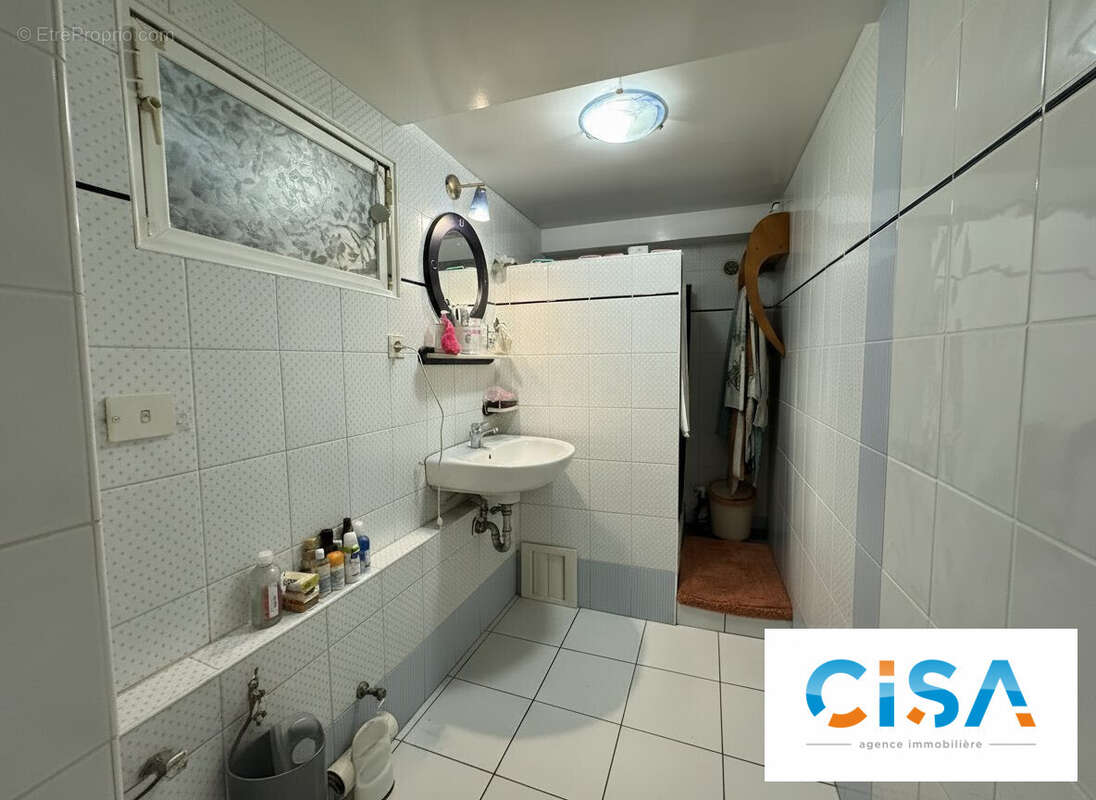 Maison à VERNEUIL-EN-HALATTE