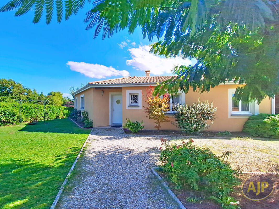 Maison à SAINT-ANDRE-DE-CUBZAC