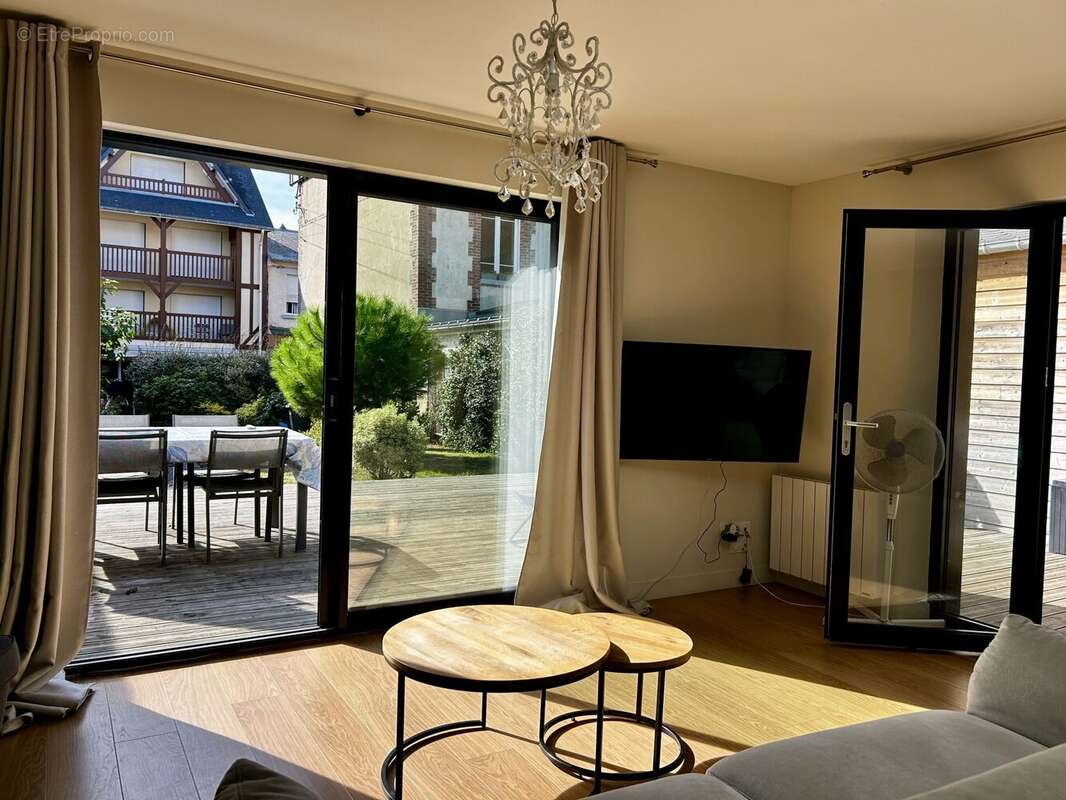 Maison à BLONVILLE-SUR-MER