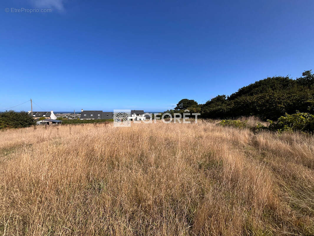 Terrain à PENVENAN