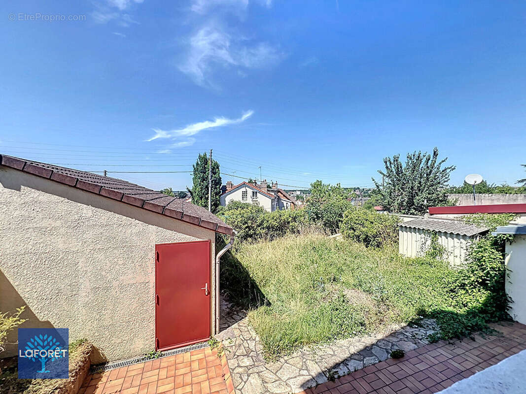 Maison à CORBEIL-ESSONNES