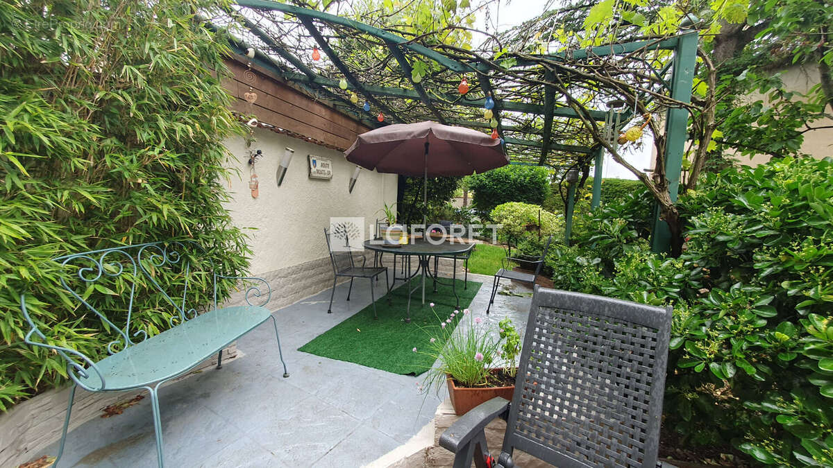 Maison à CURIS-AU-MONT-D&#039;OR