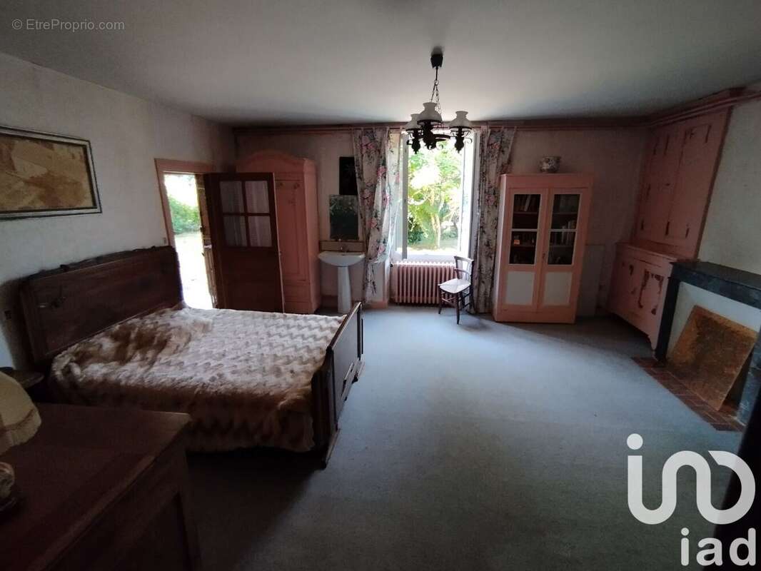 Photo 8 - Maison à BUSSIERE-POITEVINE