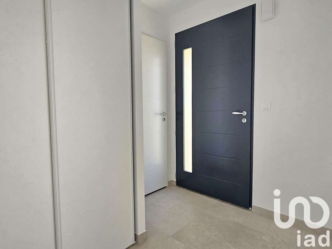 Photo 2 - Maison à LESPIGNAN