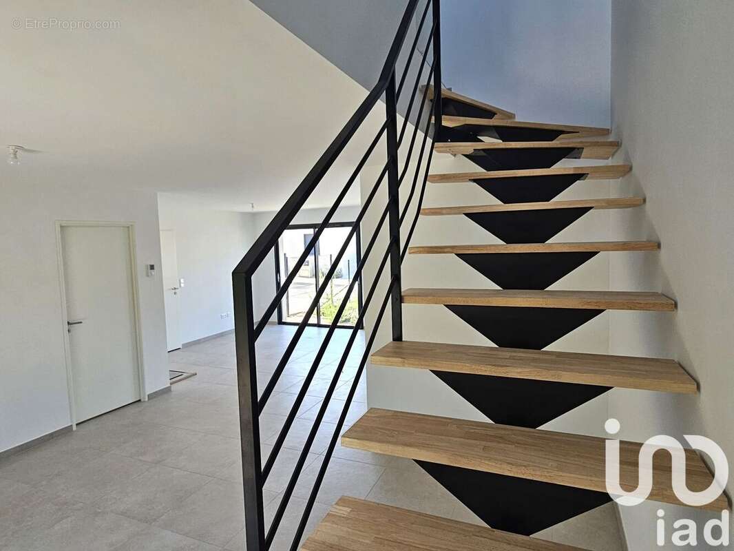 Photo 9 - Maison à LESPIGNAN