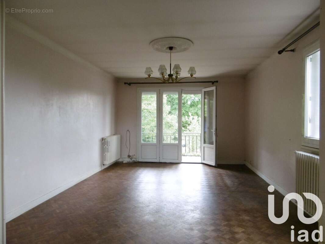 Photo 6 - Maison à MONTMORILLON