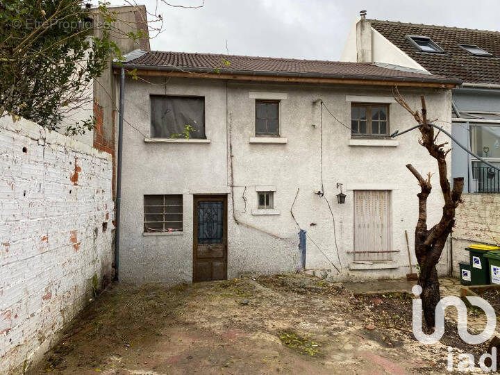 Photo 1 - Maison à CLAMART