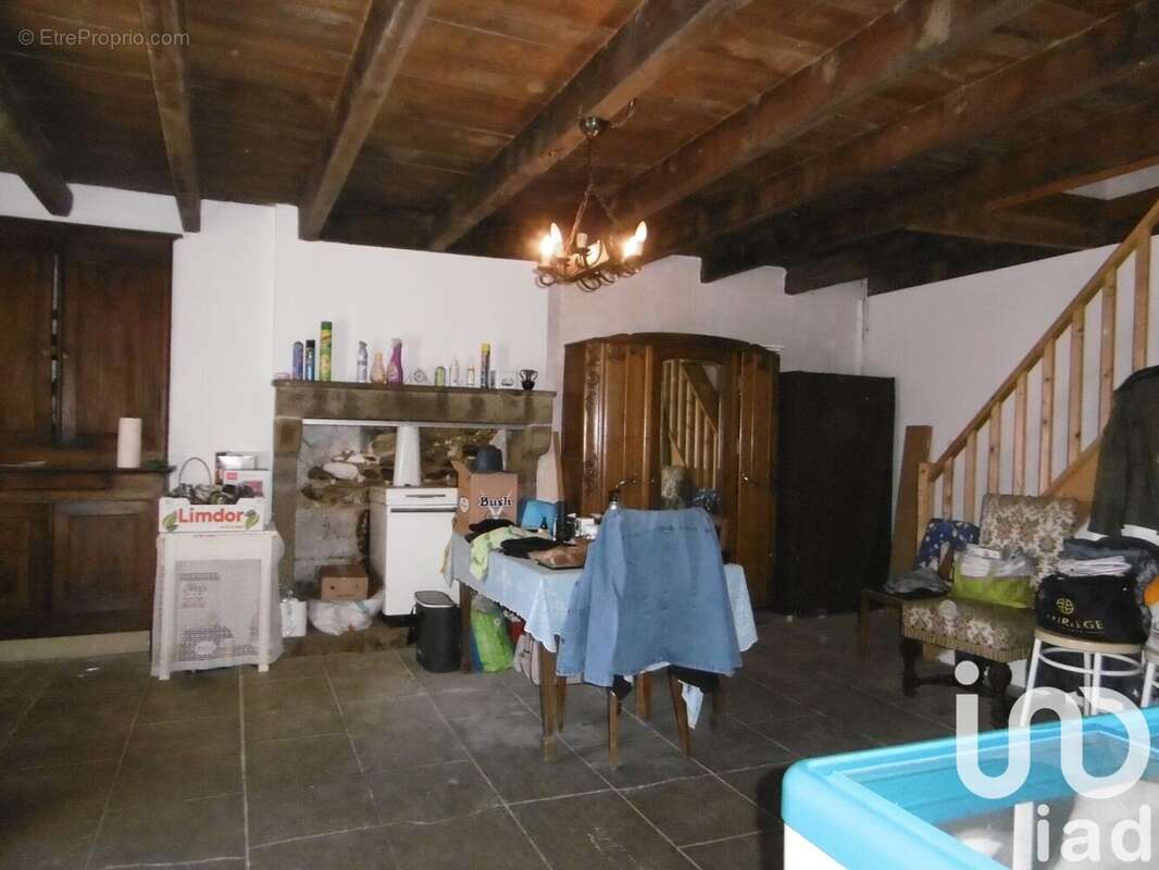 Photo 5 - Maison à BUSSIERE-POITEVINE