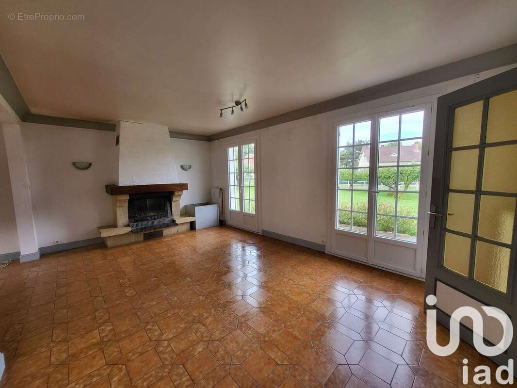 Photo 6 - Maison à VARENNES-CHANGY