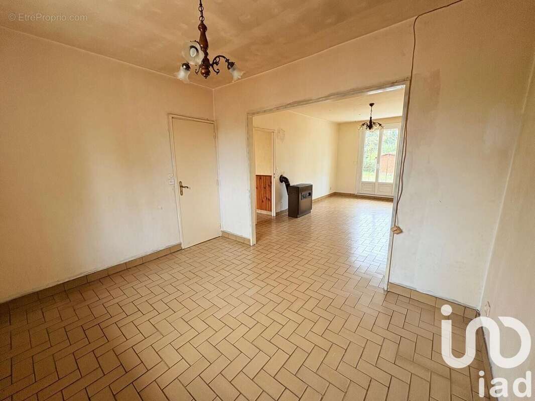 Photo 9 - Maison à TORTERON