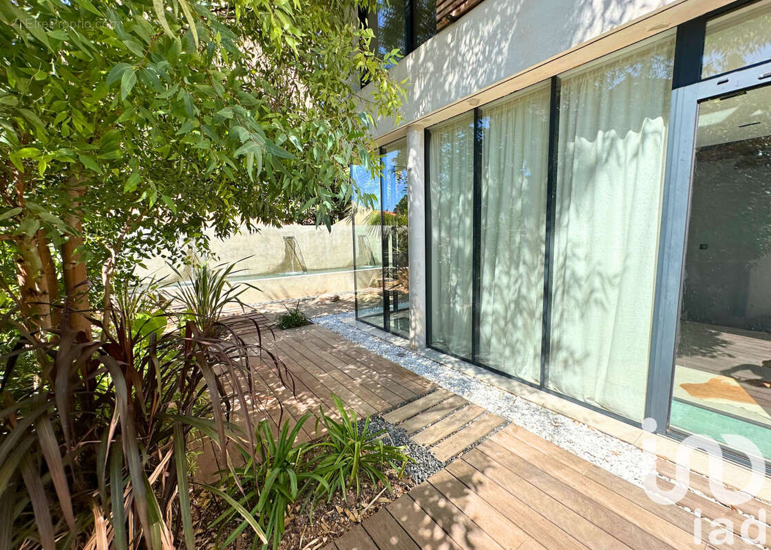 Photo 2 - Maison à TOULON