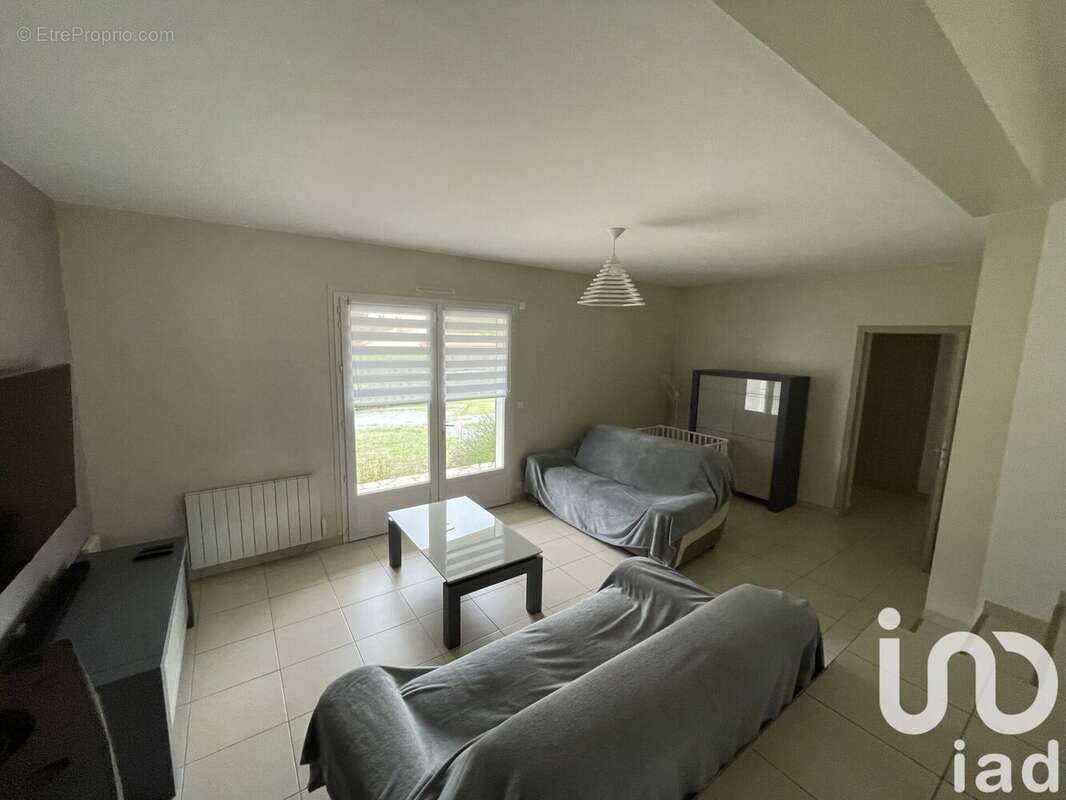 Photo 3 - Maison à SAINTES