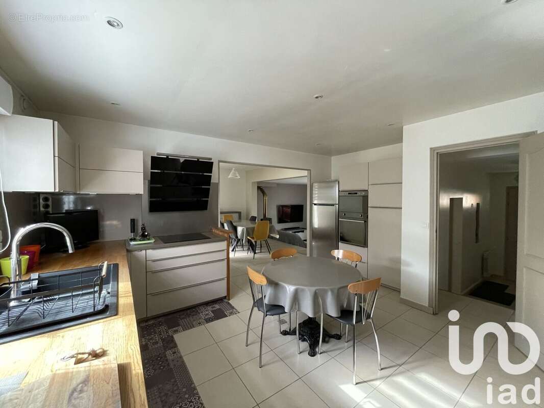 Photo 4 - Maison à SAINTES