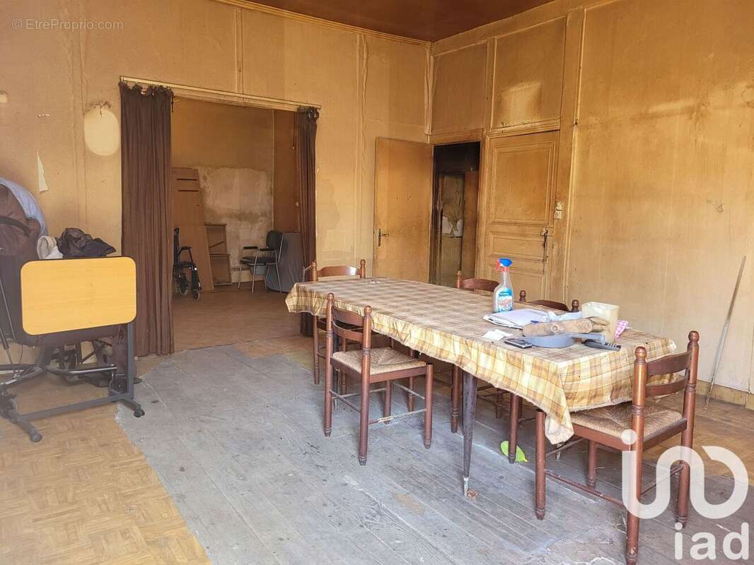 Photo 2 - Maison à CHAMPAGNE-MOUTON