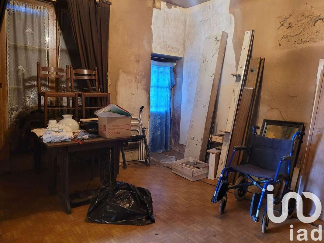 Photo 4 - Maison à CHAMPAGNE-MOUTON