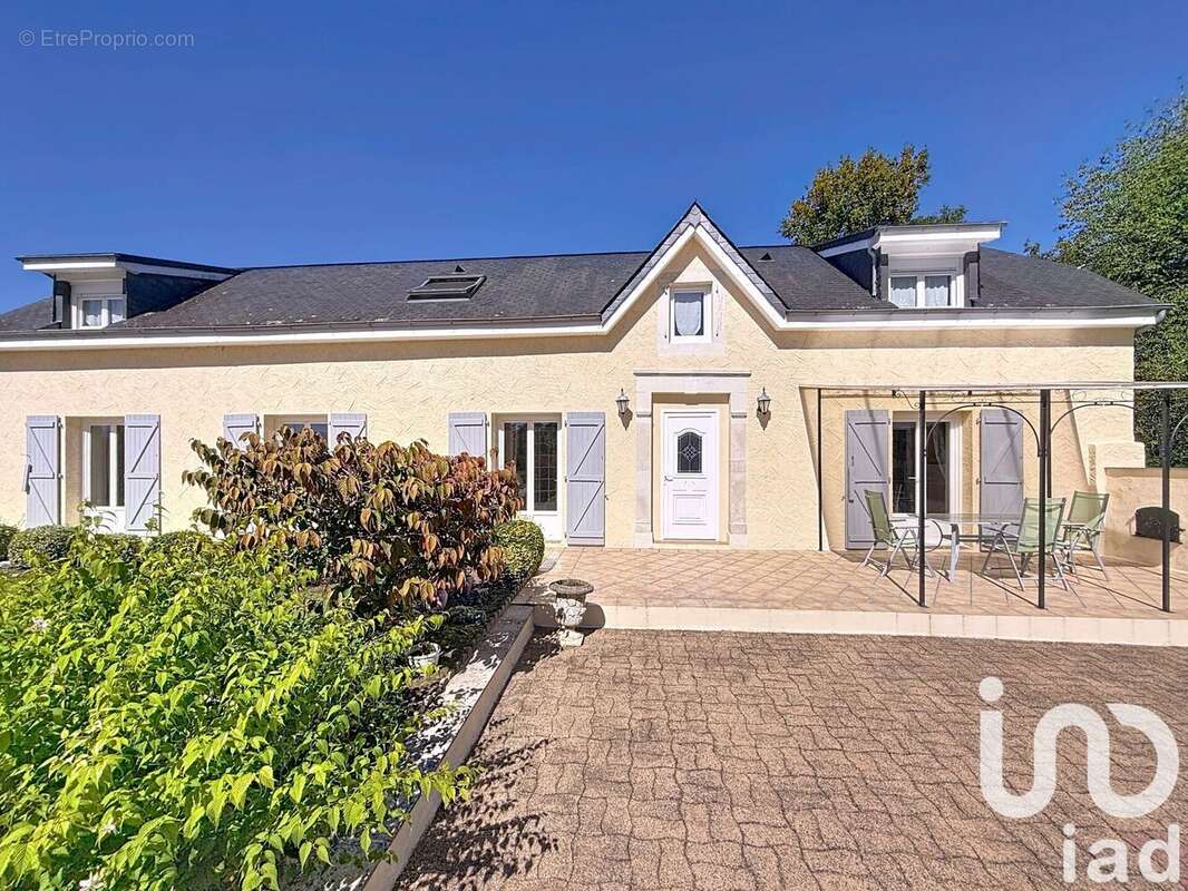 Photo 3 - Maison à ANDOINS