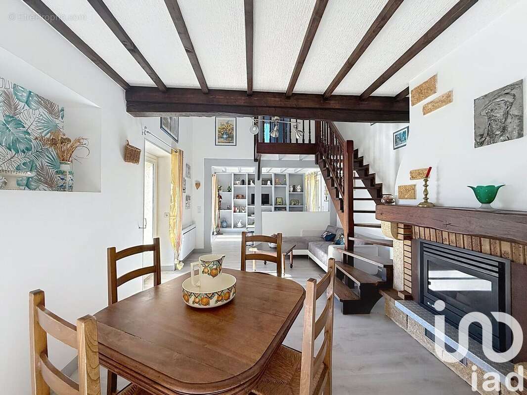 Photo 9 - Maison à ANDOINS