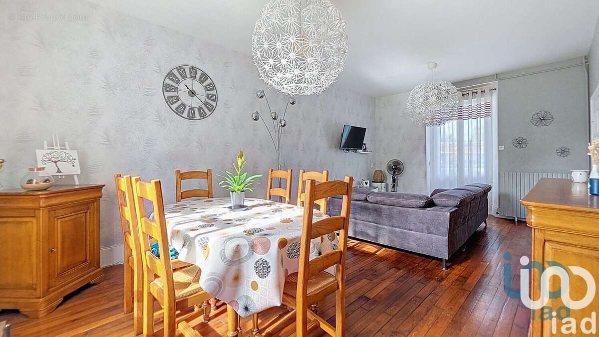 Photo 6 - Maison à MARIGNY-LE-CHATEL