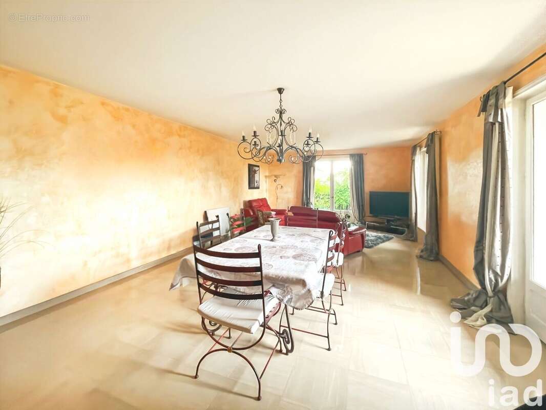 Photo 3 - Maison à FEURS