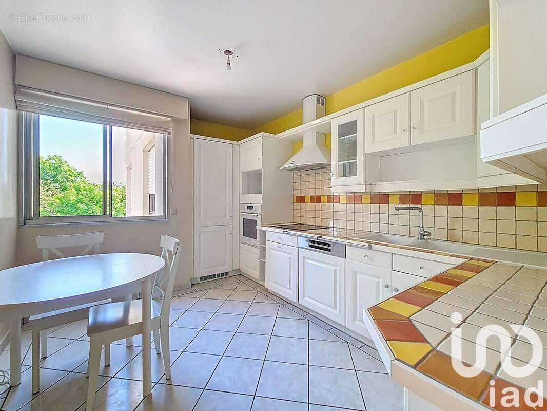 Photo 5 - Appartement à SARTROUVILLE