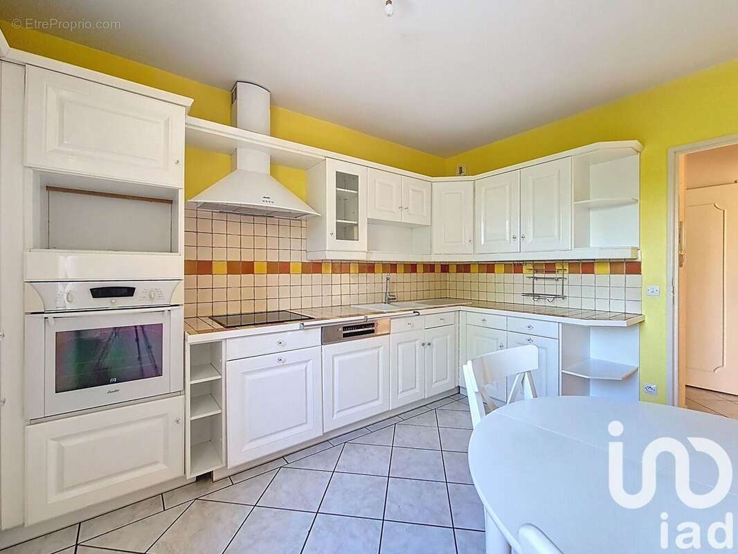 Photo 6 - Appartement à SARTROUVILLE