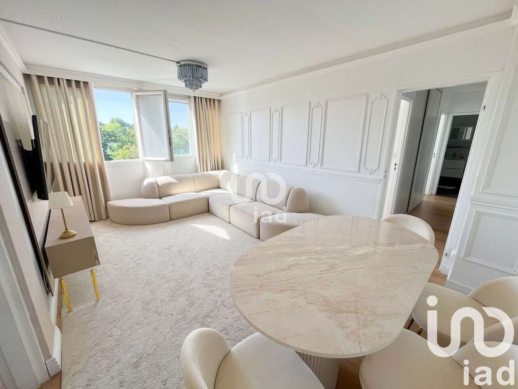 Photo 2 - Appartement à SAVIGNY-SUR-ORGE