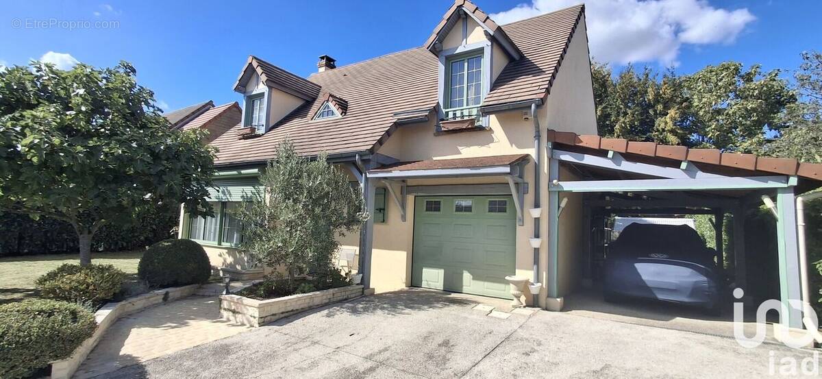 Photo 1 - Maison à CLAYE-SOUILLY