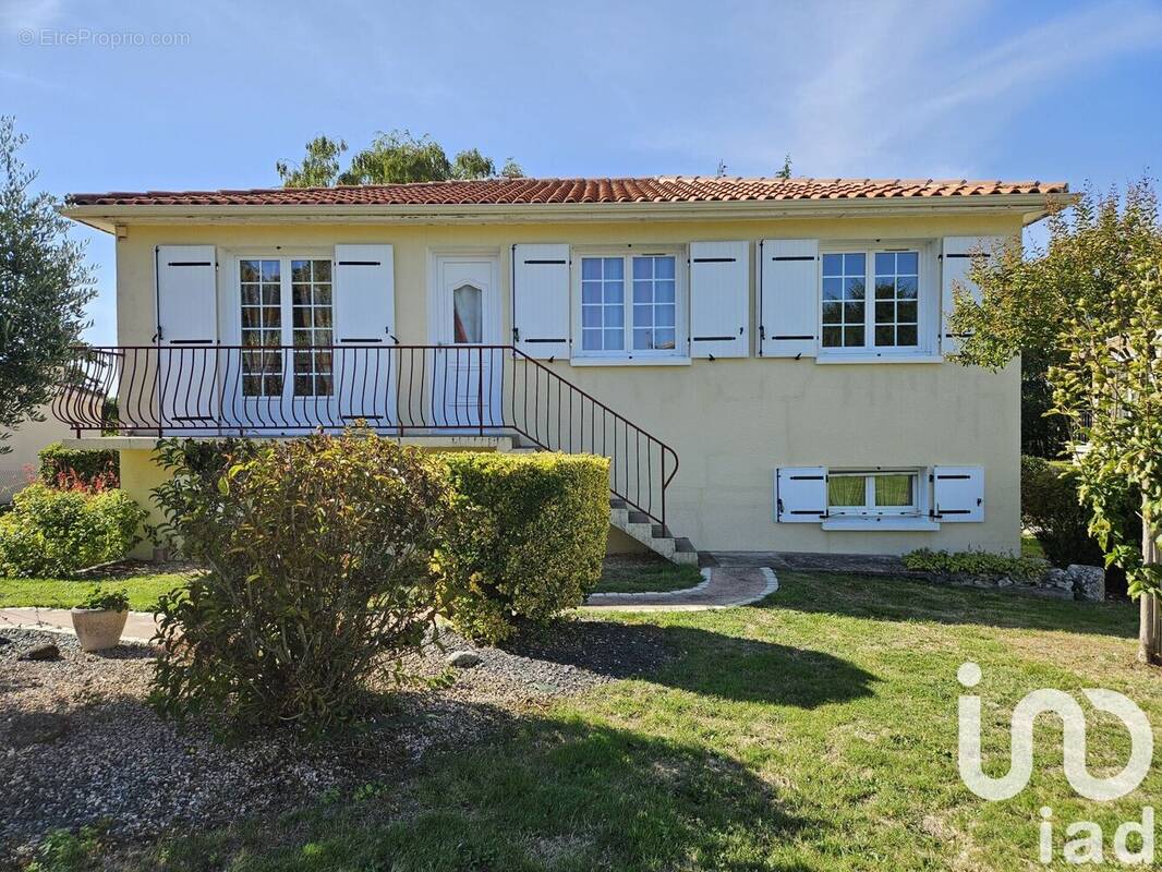 Photo 1 - Maison à PONS