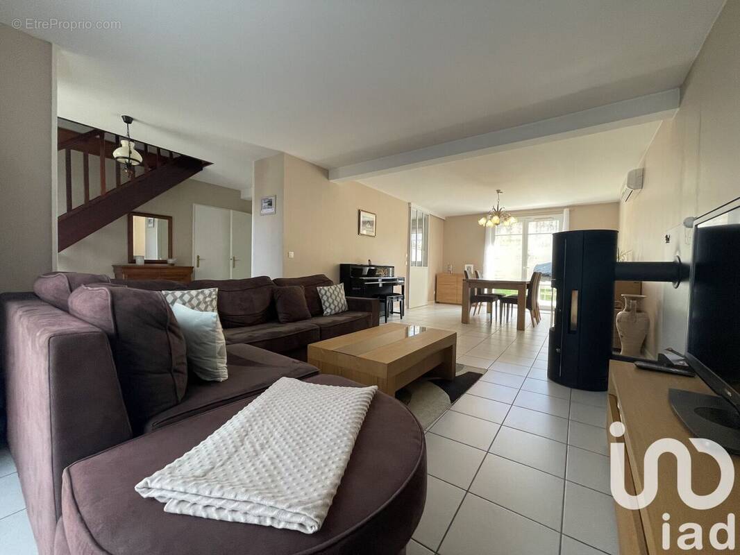 Photo 1 - Maison à PRINGY