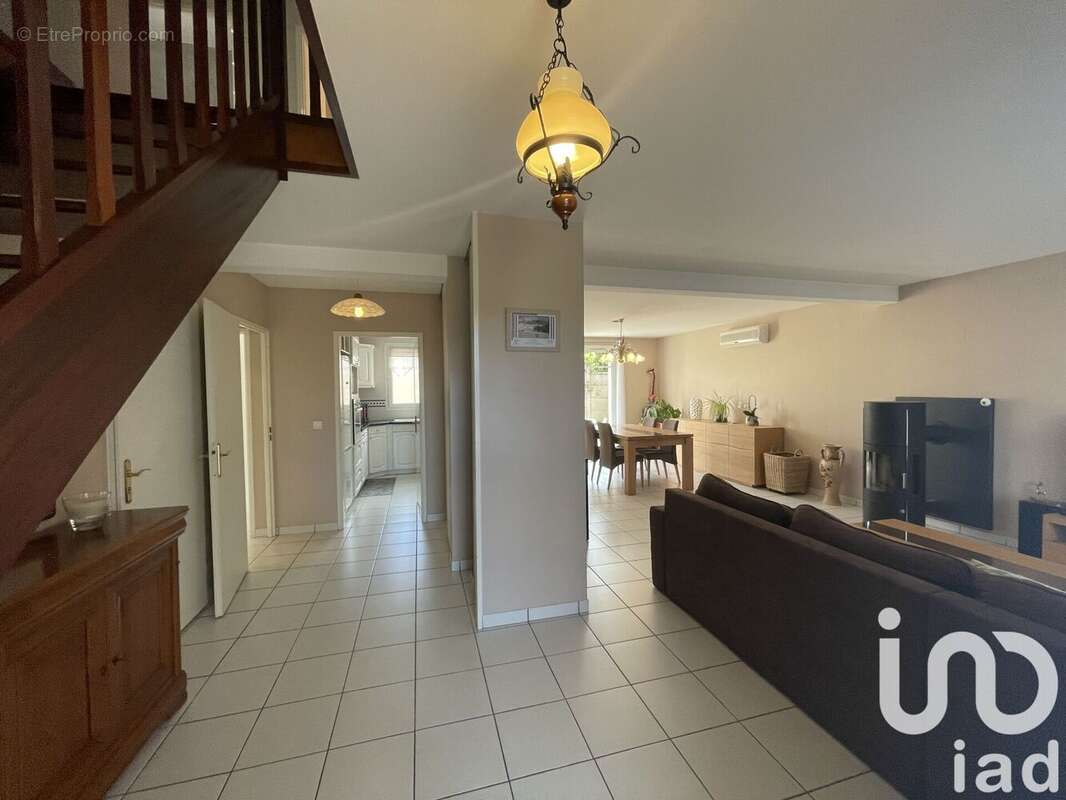 Photo 4 - Maison à PRINGY