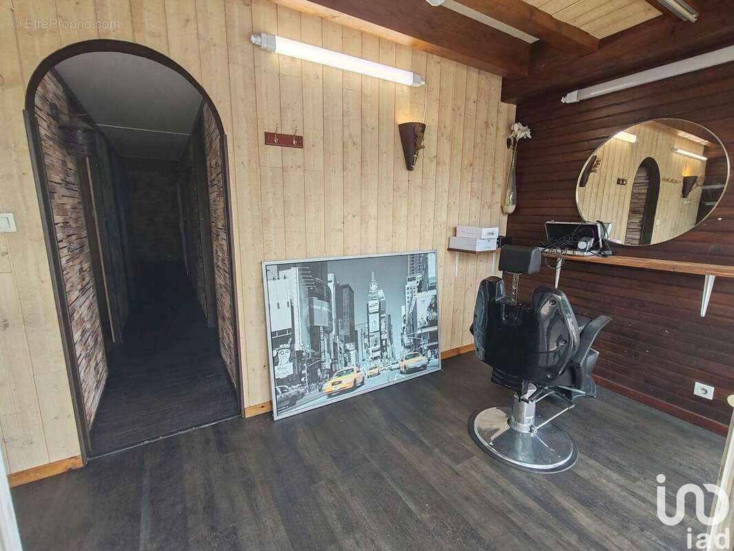 Photo 2 - Commerce à MERIGNAC