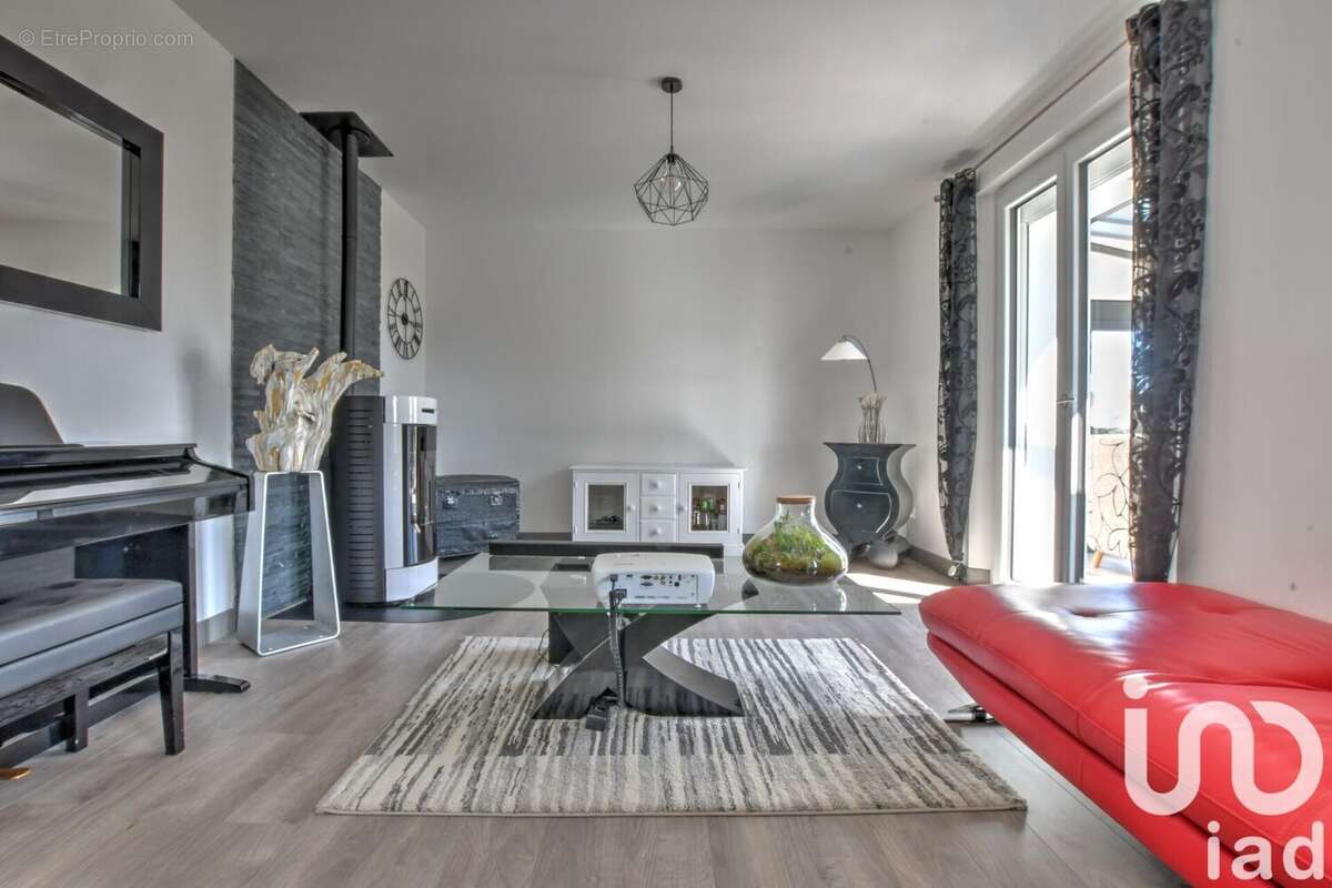 Photo 2 - Maison à SAINT-PRIEST-TAURION