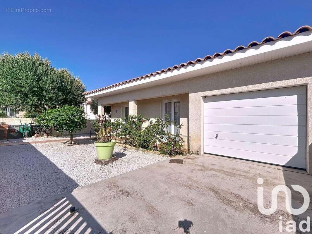 Photo 2 - Maison à ILLE-SUR-TET