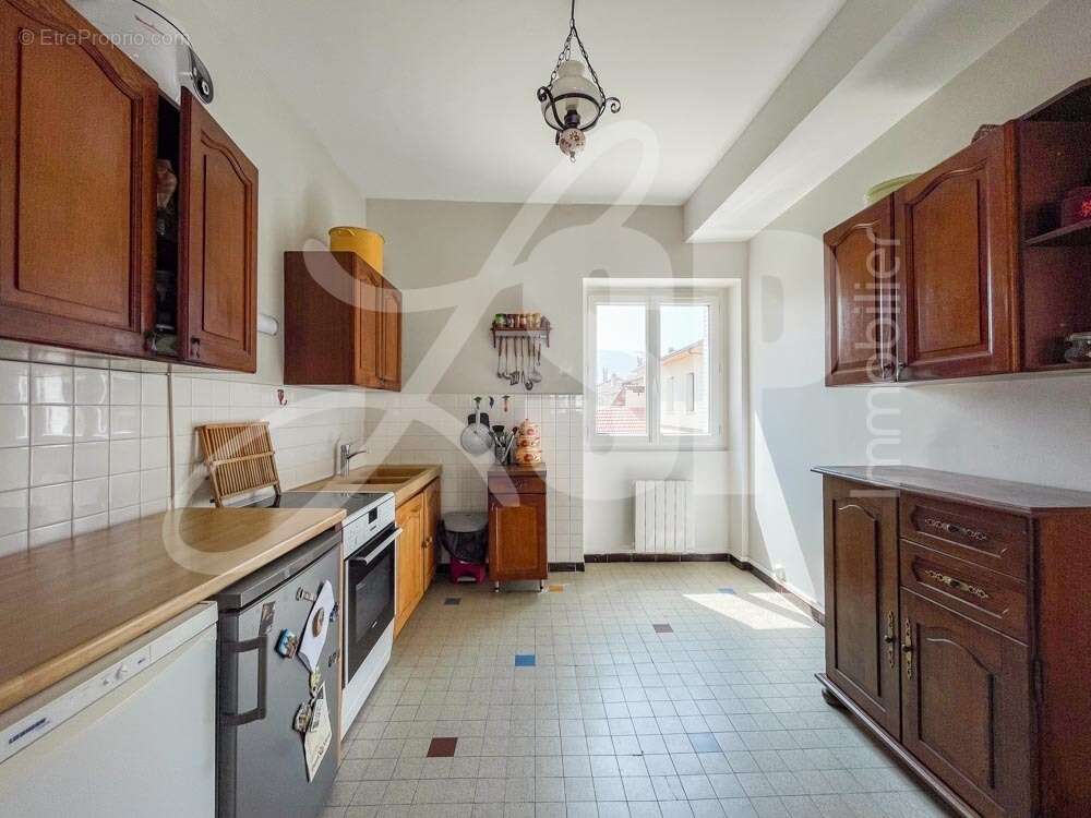 Appartement T3 centre ville - Appartement à VINAY